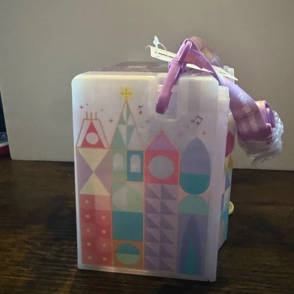 It's a Small World Tokyo Popcorn Bucket - Picture 5 of 9